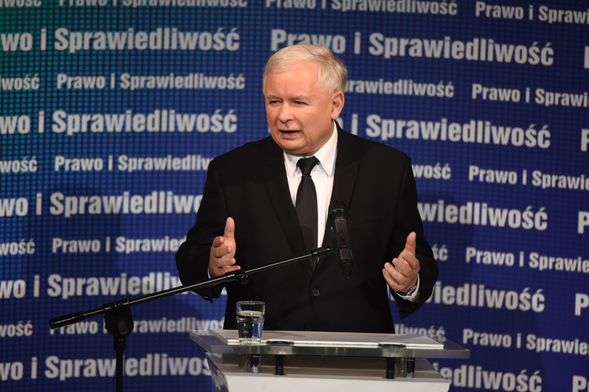 Kaczyński: koalicje się nie sprawdziły, &quot;pakiet demokratyczny&quot; dla opozycji
