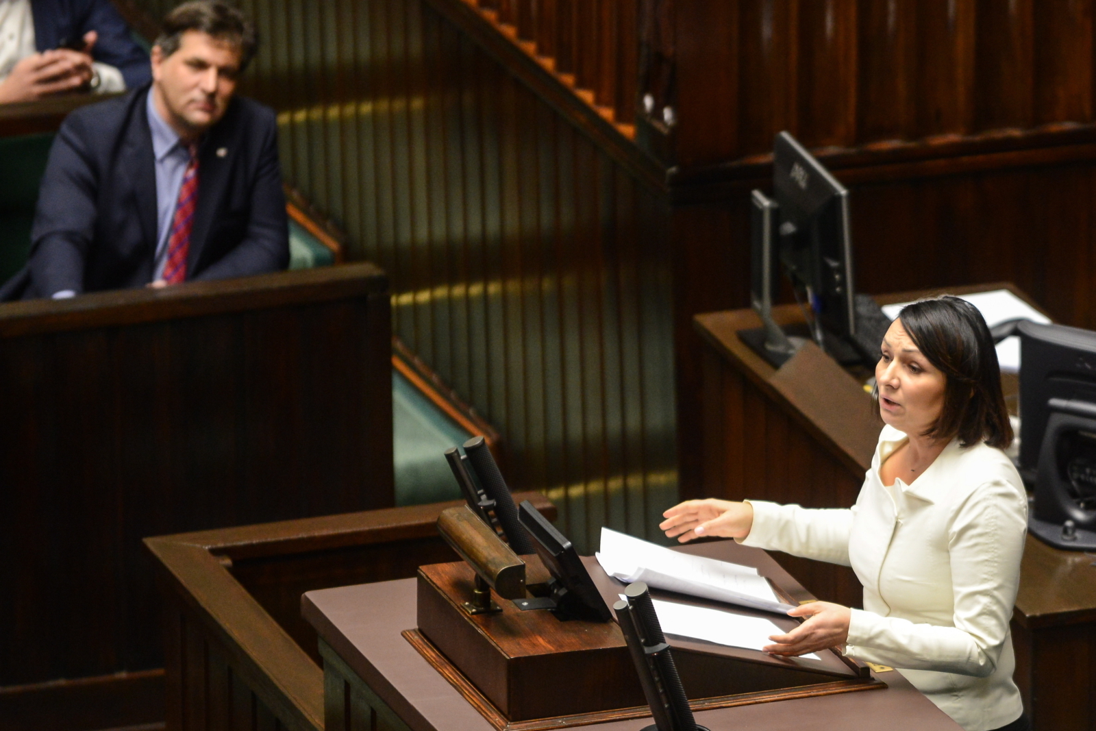 Debata nad projektem komitetu &quot;Ratujmy Kobiety 2017&quot; w Sejmie